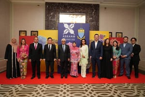 Championing ASEAN Economic Integration Under Malaysia's Chairmanship